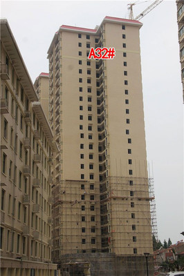 澴河盛都7月進度:A5#樓腳手架已拆